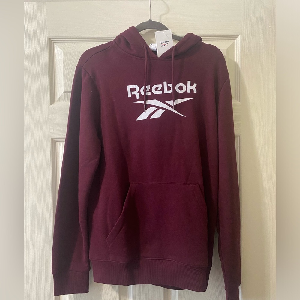 Men’s Reebok Hoodie - Size Medium